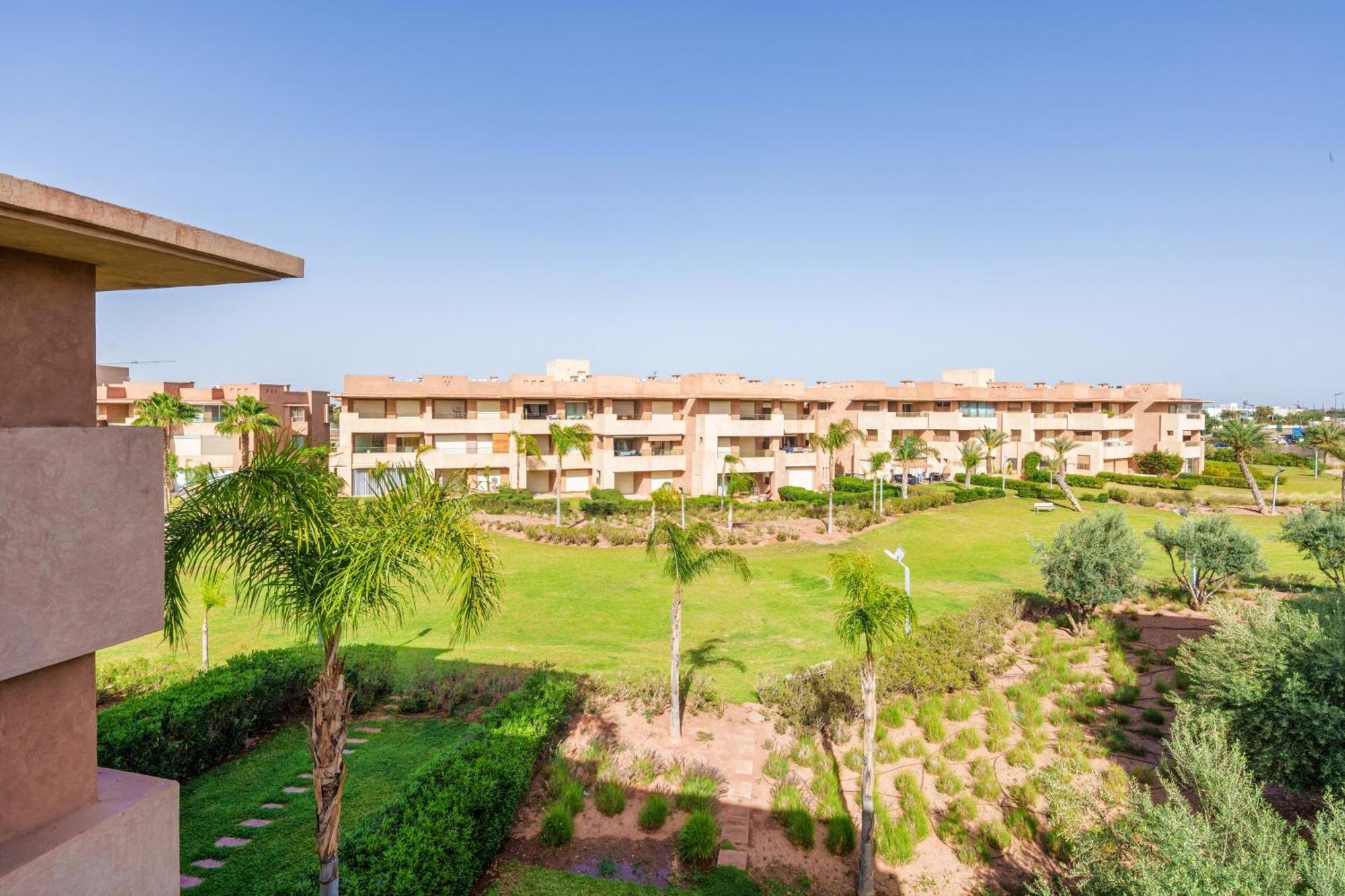 Relax Front Of Golf-atlas Marrakesh